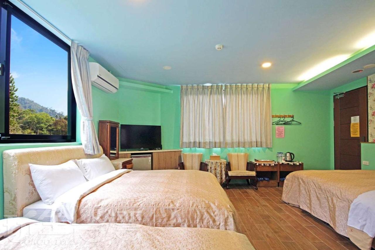 Sun Moon Lake Tan Hsiang Yu B&B Yuchi Exteriör bild