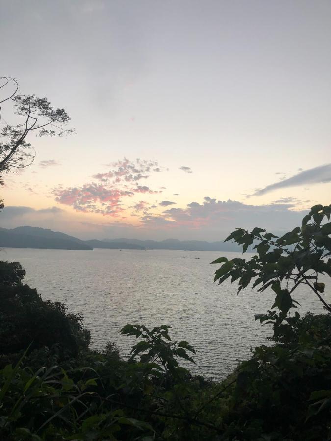 Sun Moon Lake Tan Hsiang Yu B&B Yuchi Exteriör bild
